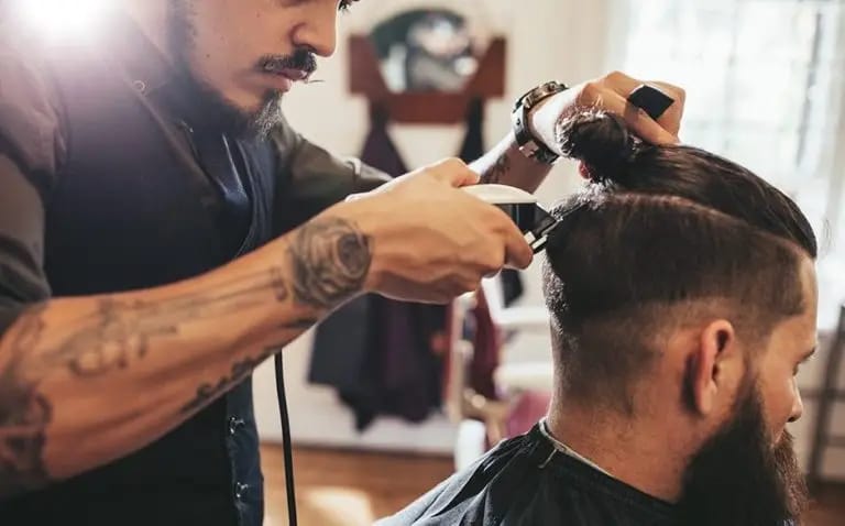 أجواء الصالون